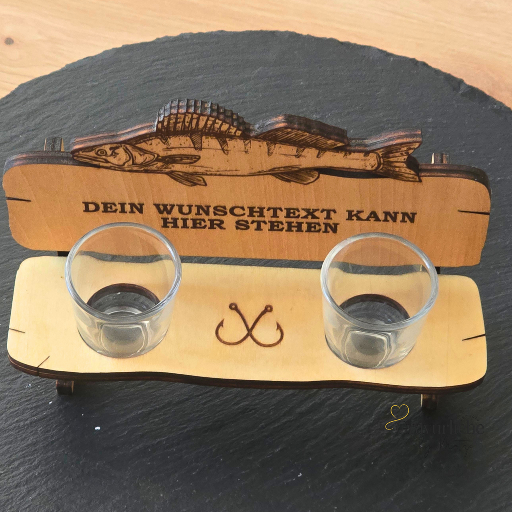 Personalisierte Zander-Schnapsbank aus Holz – Geschenk für Angler | 2er oder 3er Bank