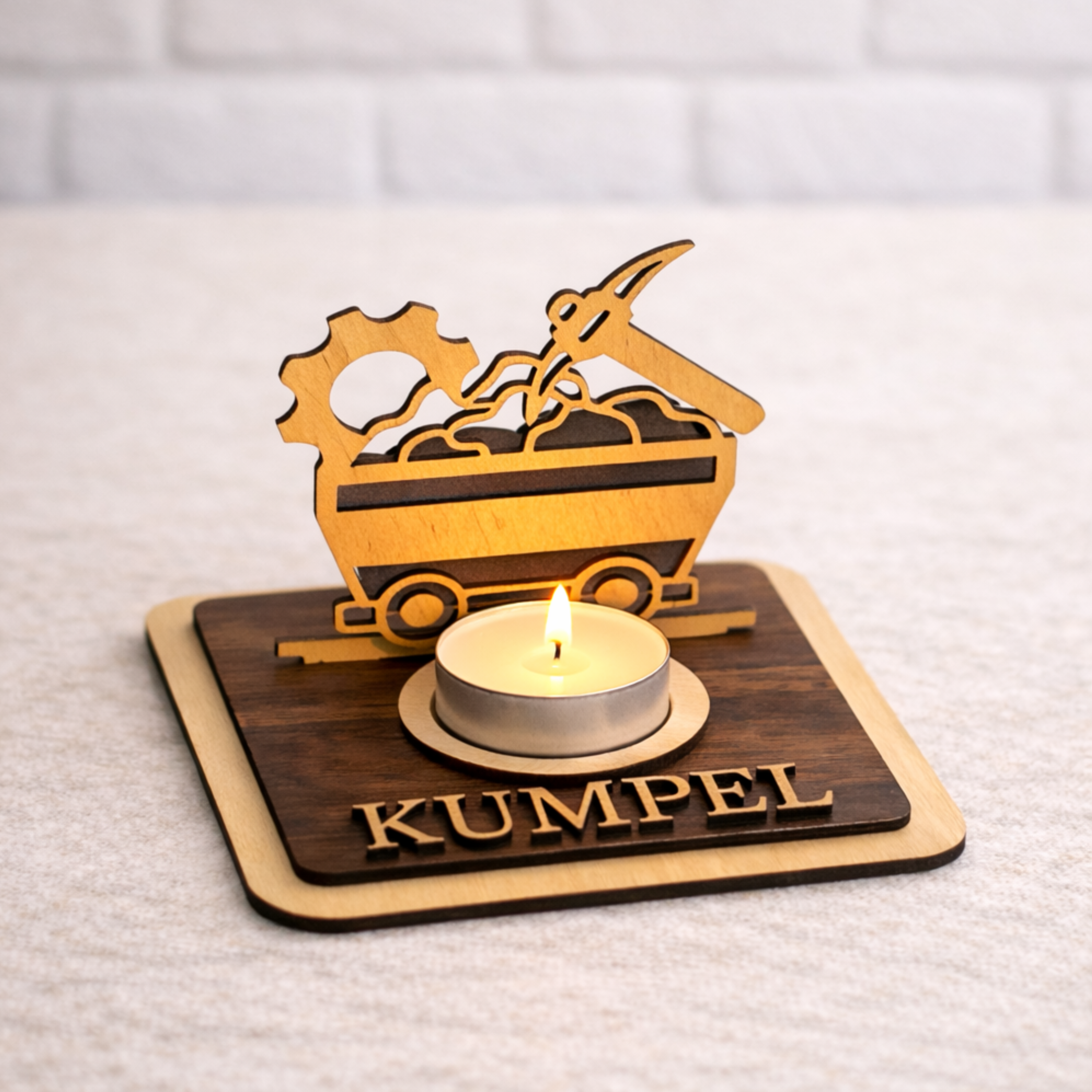 Personalisierter Teelichthalter Bergbau Lore aus Holz – Ruhrpott Geschenk für Kumpel & Malocher - Gravurliebe