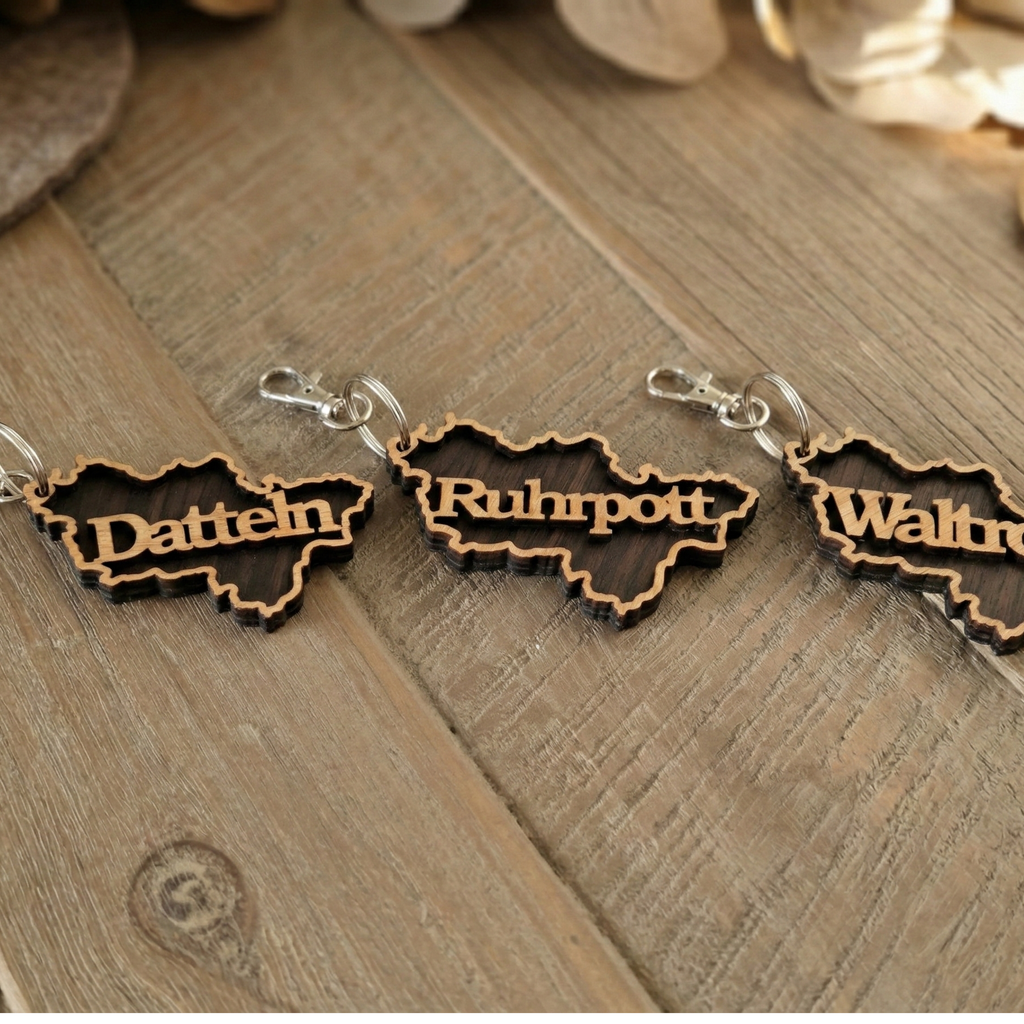 Personalisierter Ruhrpott Schlüsselanhänger mit Wunsch-Stadt – Holz Geschenk & 3er/5er Set