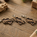 Personalisierter Ruhrpott Schlüsselanhänger mit Wunsch-Stadt – Holz Geschenk & 3er/5er Set