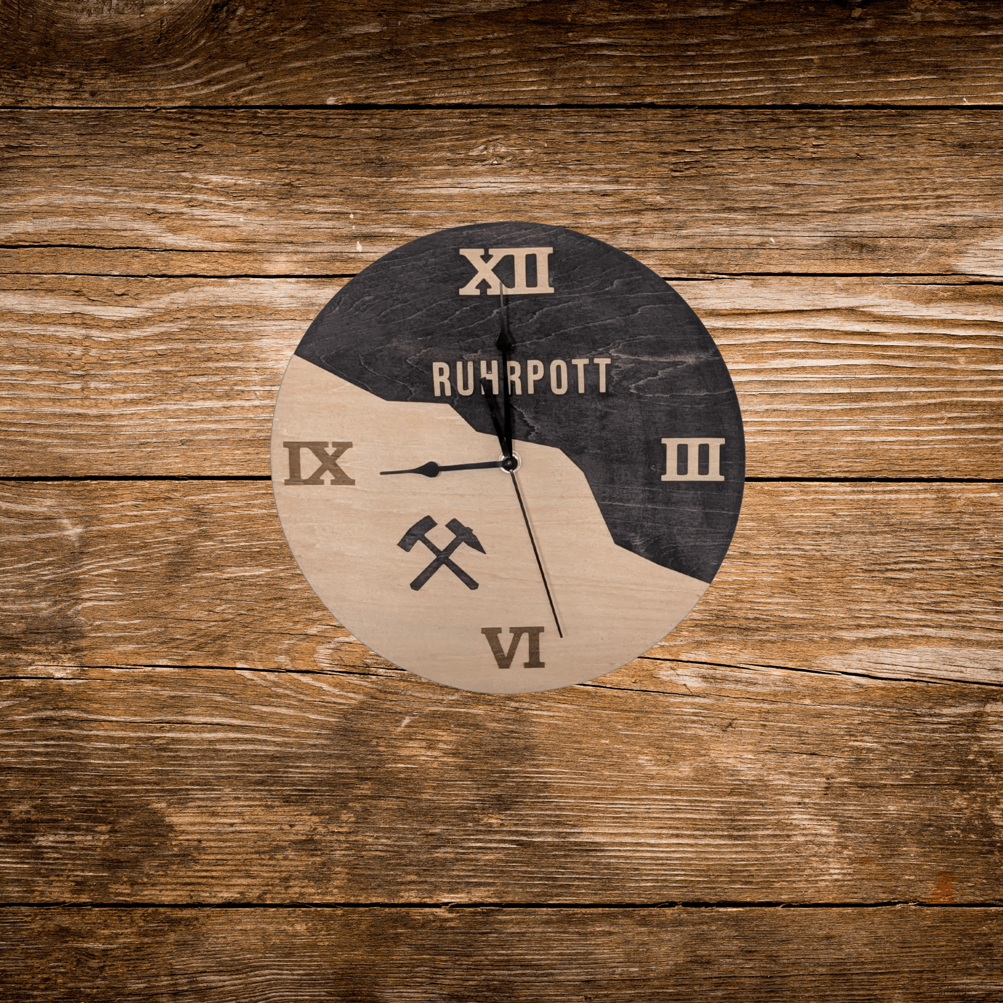 Ruhrpott Wanduhr aus Holz – Schlägel & Eisen – Geschenk für Männer - Gravurliebe