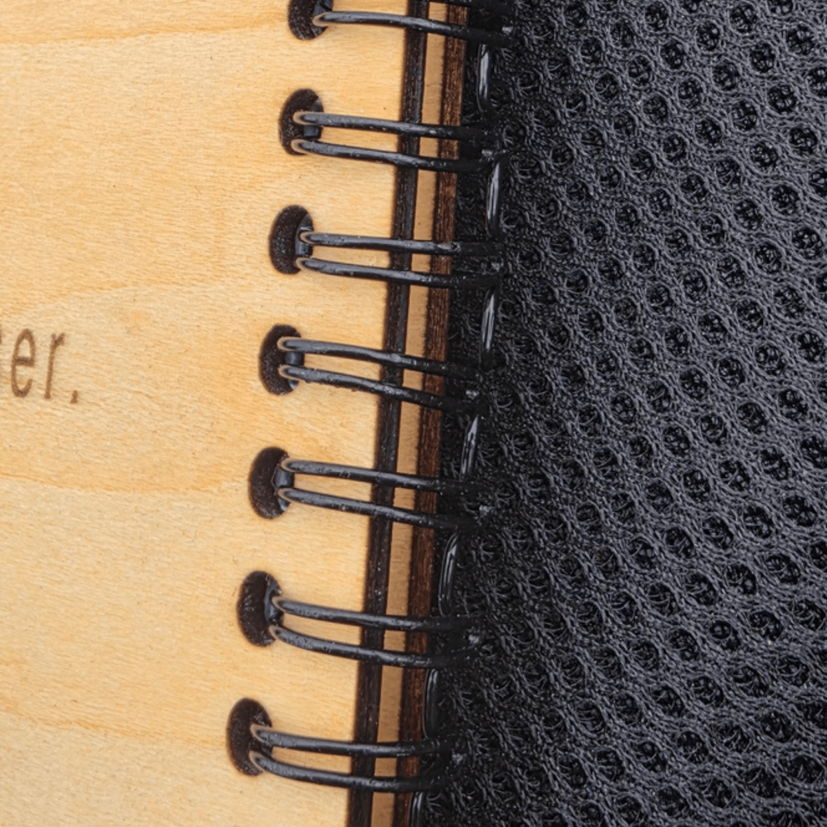 Personalisiertes Fangbuch aus Holz – Premium Angeltagebuch mit Wunschname - Gravurliebe