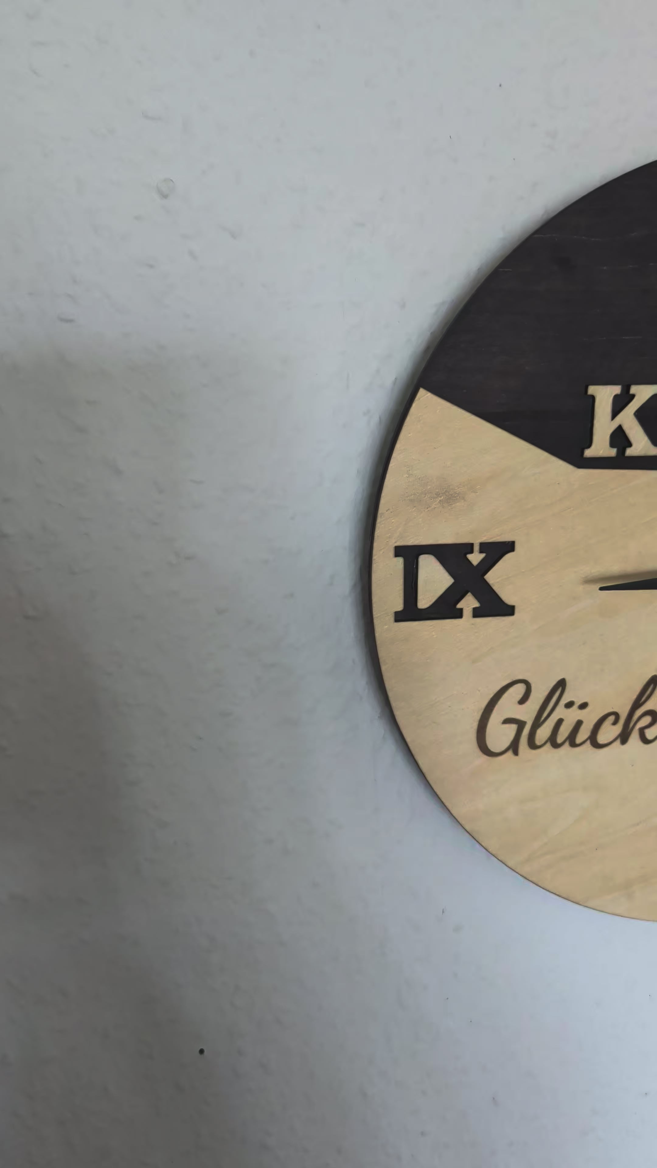 Ruhrpott Wanduhr aus Holz – Geschenk für Papa & Männer mit Bergbau Design