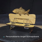 Personalisierte Karpfen-Schnapsbank aus Holz – Geschenk für Angler | 2er oder 3er Bank