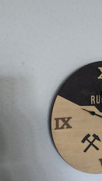 Ruhrpott Wanduhr aus Holz – Schlägel & Eisen – Geschenk für Männer